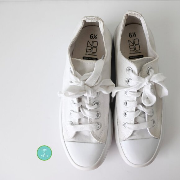 NO BOUNDARIES Women's White Canvas Sneakers Size 6.5 - Picture 3 of 9